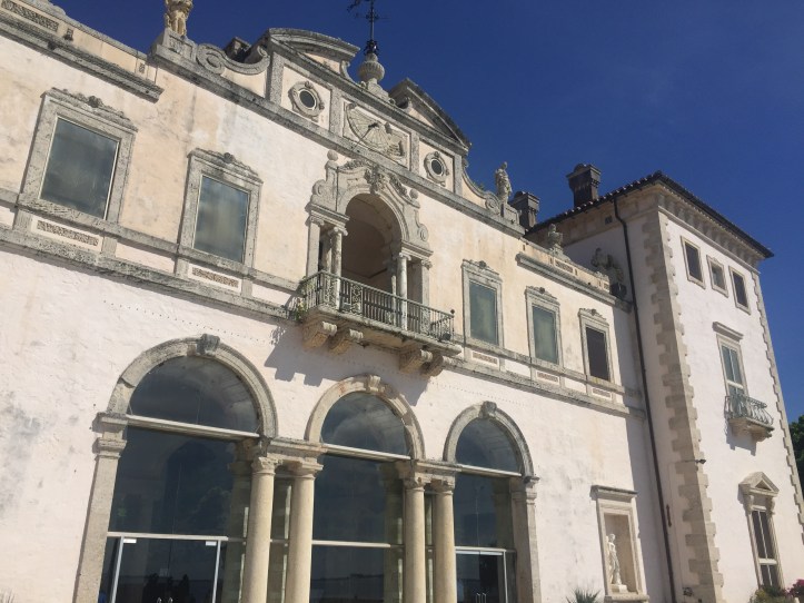Vizcaya Gardens - House